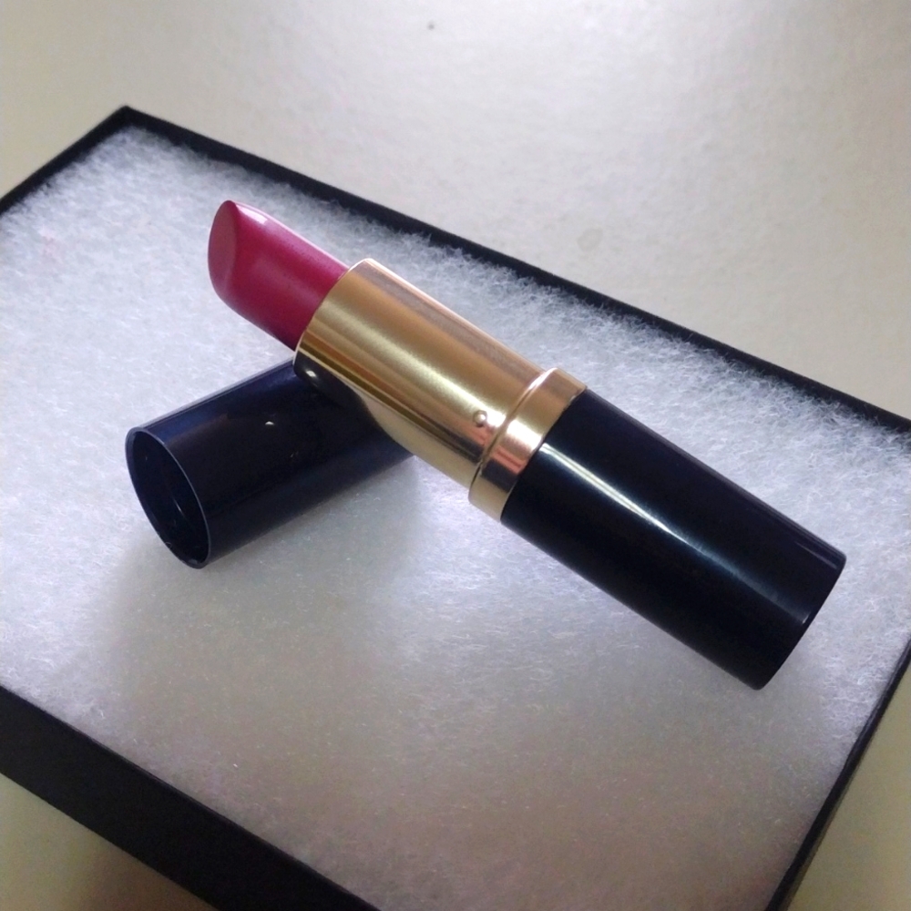 Estee Lauder Pure Color Envy Matte Sculpting Lipstick